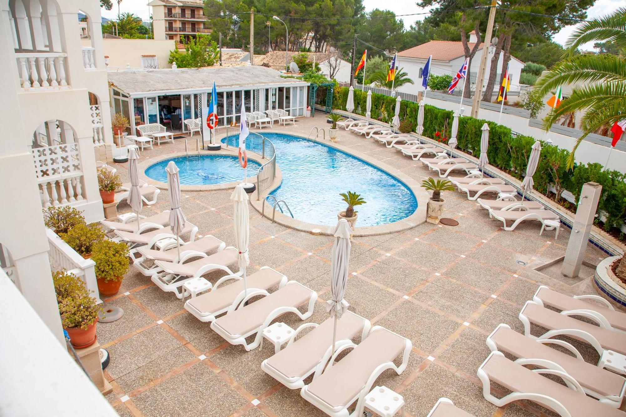 Atalaya Bosque Apartamentos Peguera Buitenkant foto